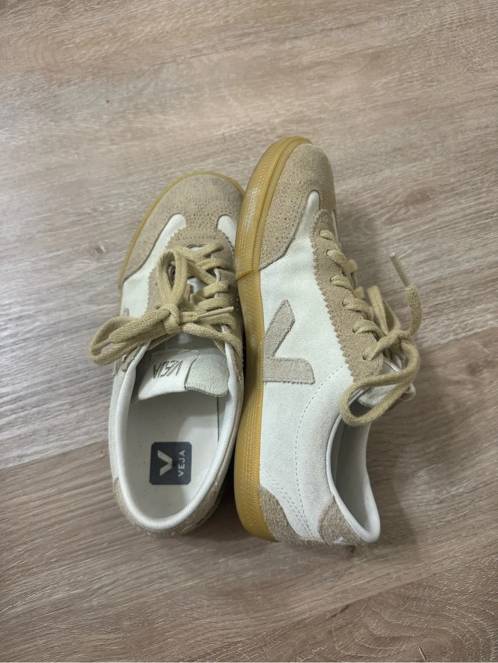 Veja White & Beige Suede Low-Top Sneakers with Gum Sole
